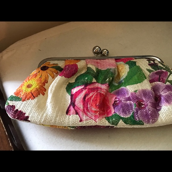 Cute Purse - Picture 2 of 7